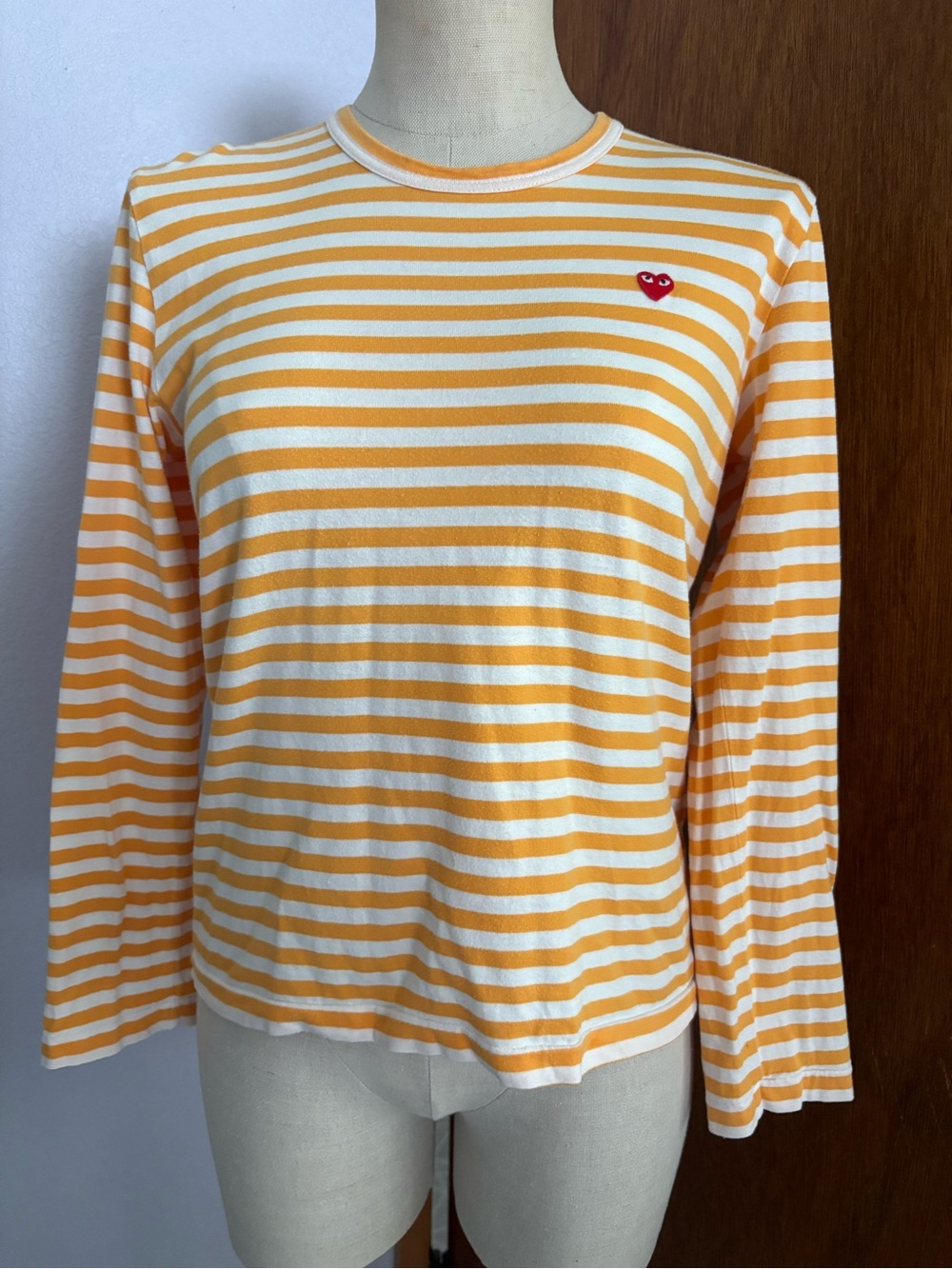 COMME DES GARCONS CDG PLAY sz M Red Heart Long Sleeve Tshirt Orange White